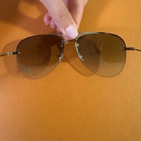 New YSL Aviator sunglasses - Picture 4 of 4